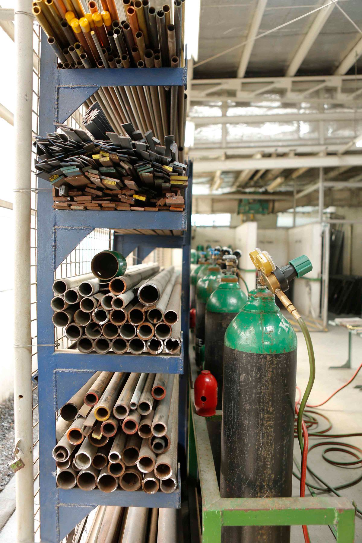 Bouteille argon-CO2 pour le MIG : jetable, en propriété ou en location ?